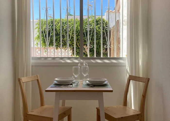 Casa M&m, Relax, Big Terrace, Swimming Pool Apartament *