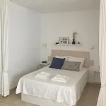 Casa M&m, Relax, Big Terrace, Swimming Pool شقة