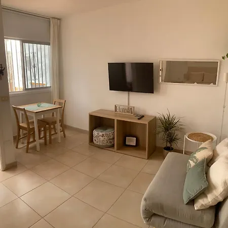 Apartamento Casa M&m, Relax, Big Terrace, Swimming Pool *